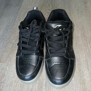 Heelys Youth Shoes